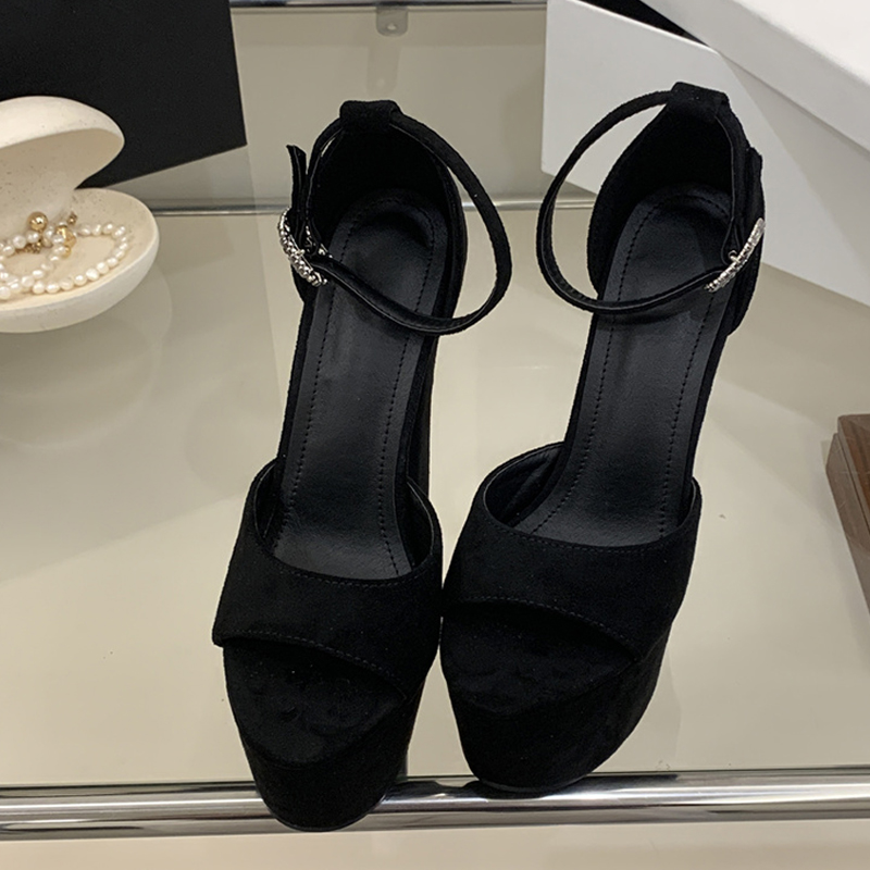 Sandales à plateforme épaisse  - Chunky Sneaker Platform avis et prix