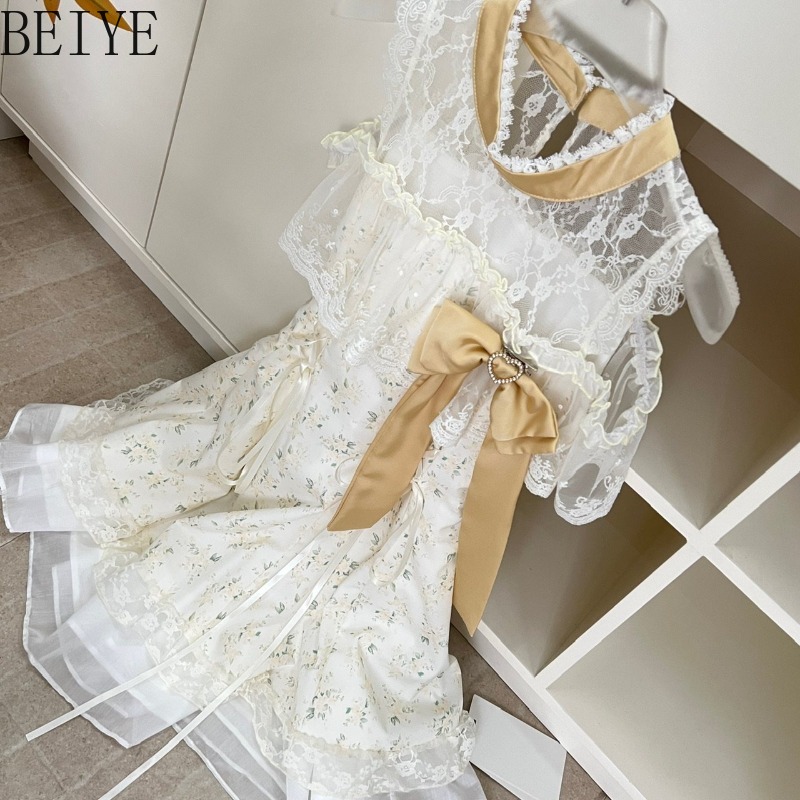 Robe à col en dentelle florale - Japanese Street Fashion Female avis et prix
